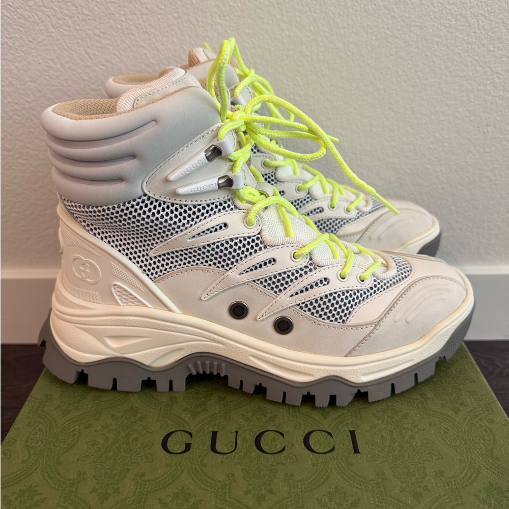Gucci Women's White and Gray bootie Sneaker
